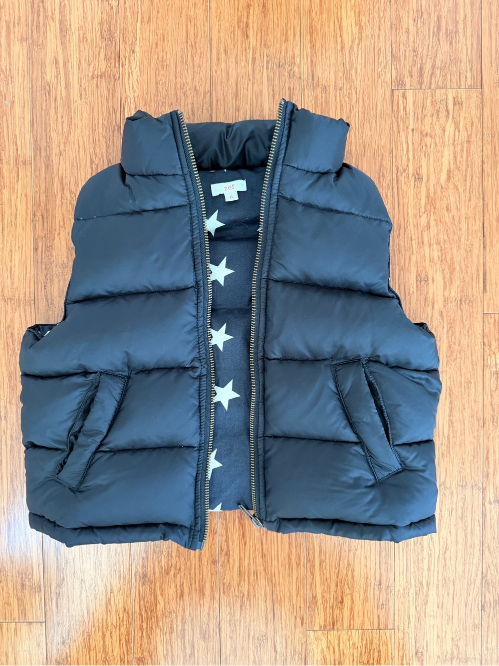 Zef Paris Black Down Puffer Vest – Kids Size 6Y (Fits Small)